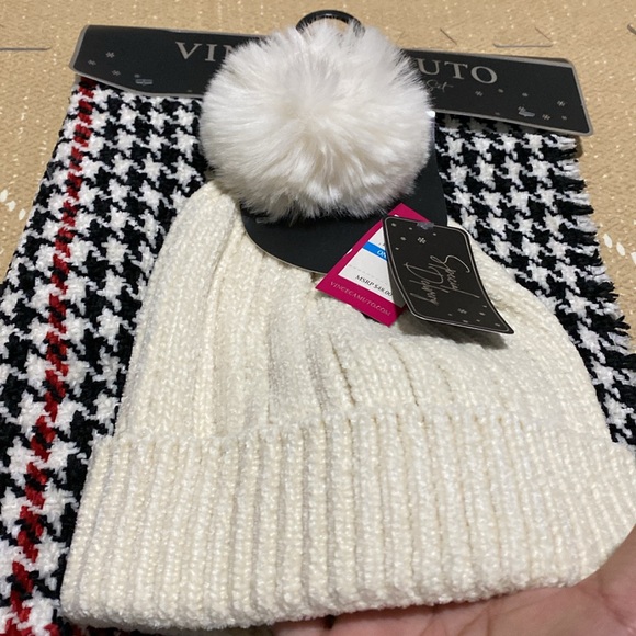 Vince Camuto Beanie And Scarf Set - Picture 2 of 5